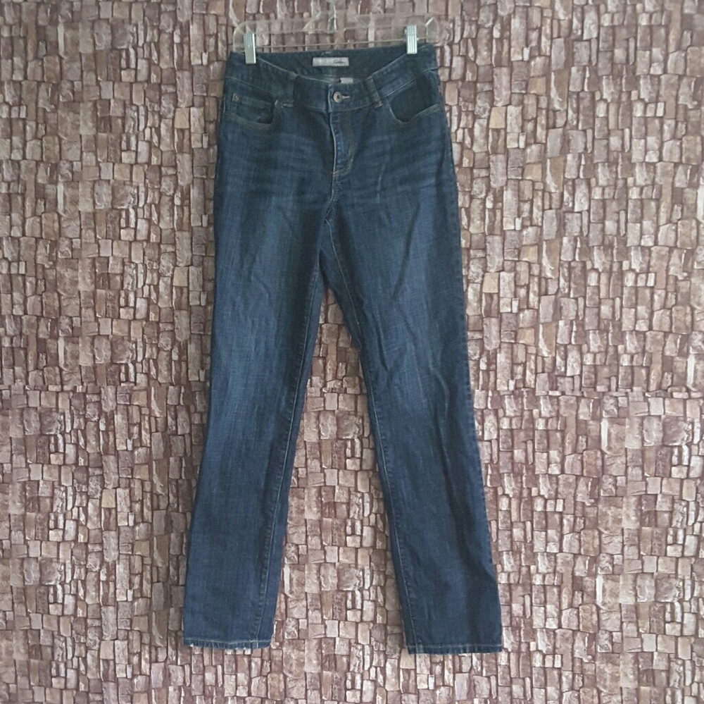 Chicos size 0 jeans Platinum